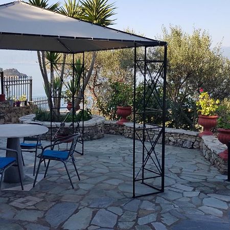 Margherita'S Holidays Home Agios Spyridon  Bagian luar foto